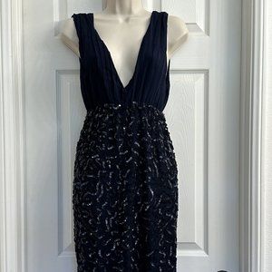 NWT Alice + Olivia - Millie V-Neck Sequin Dress